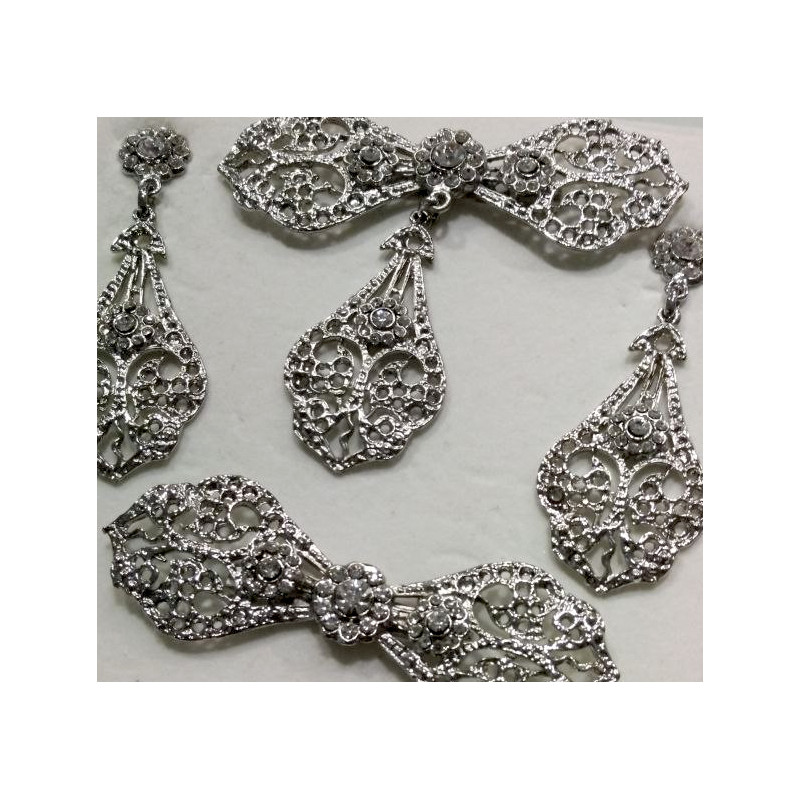 Medium silver dressing - 2012